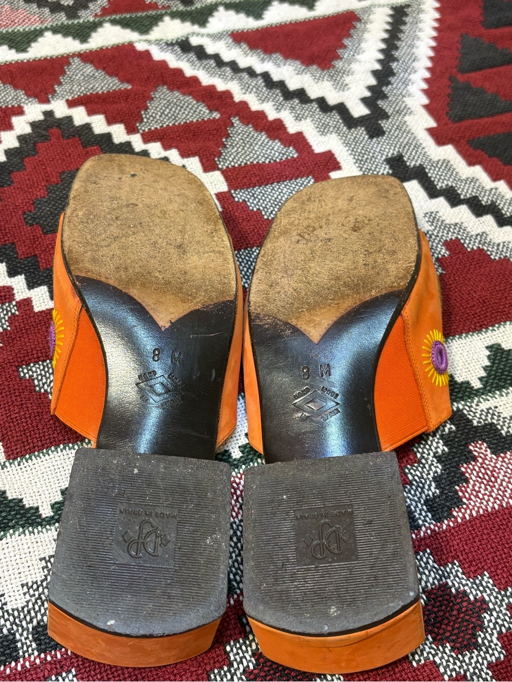 Box #3 90s vintage Y2K Orange suede rainbow mirror mules slides 8 / sunburst re - Picture 6 of 9